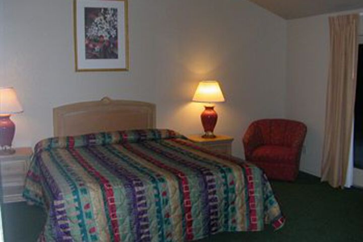 Room 3 of 14