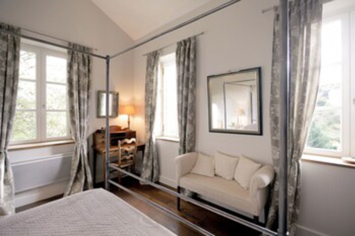 Room 29 of 49