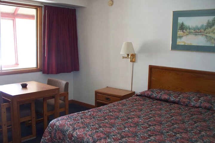 Room 7 of 22