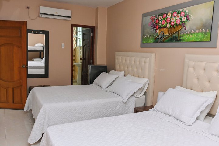 Room 12 of 35