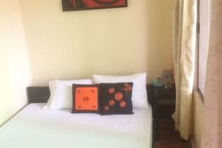 Room 18 of 40