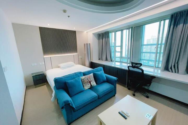 Room 10 of 63