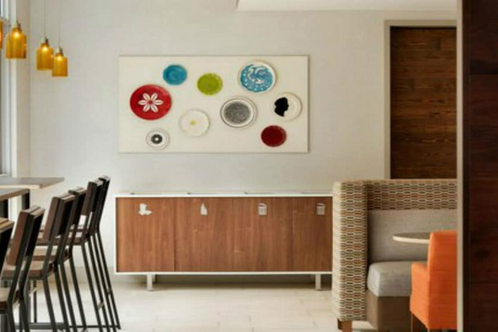 Breakfast/Coffee Service 18 of 40