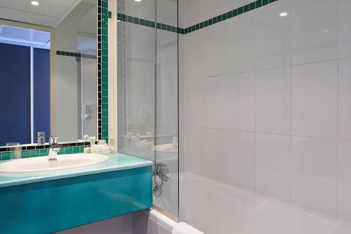 Clean Restrooms