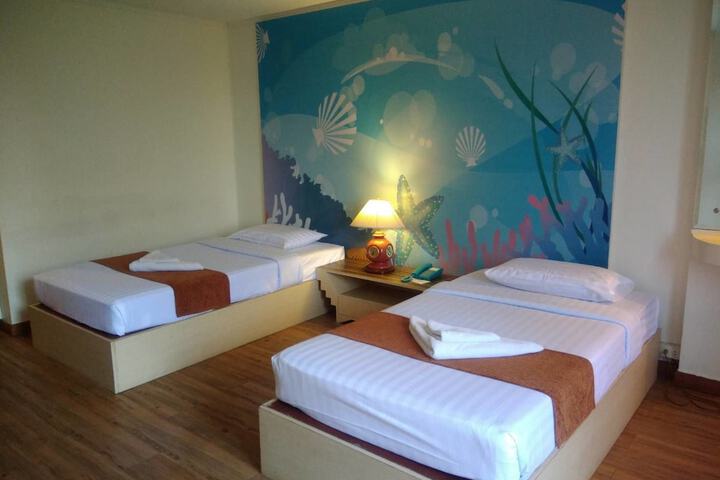 Room 54 of 147