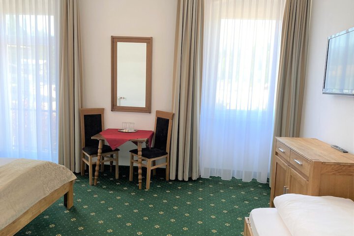 Room 18 of 45