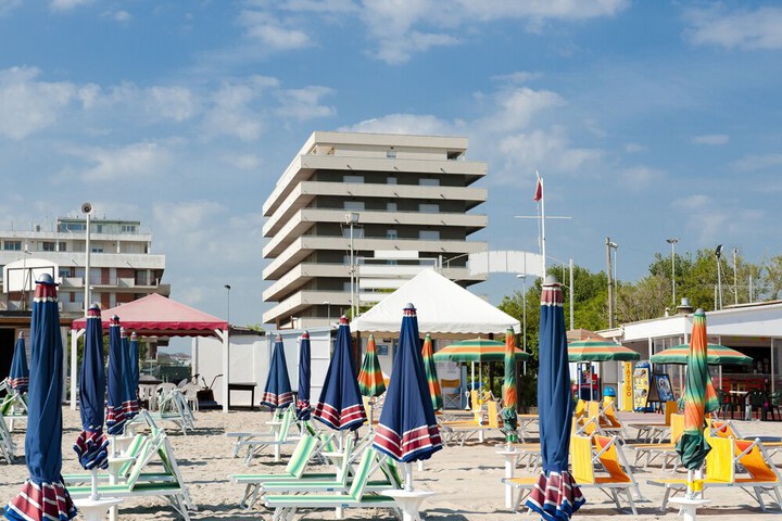 Beach 55 of 66