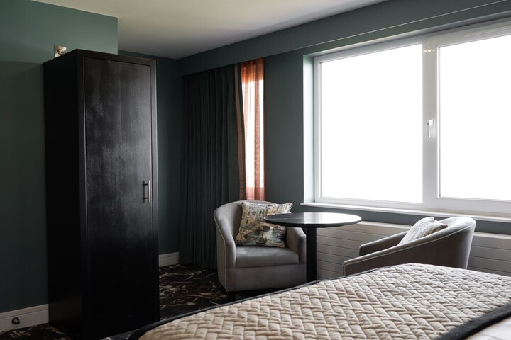 Room 22 of 55
