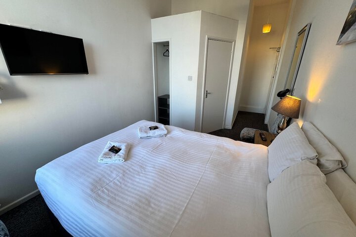 Room 48 of 125