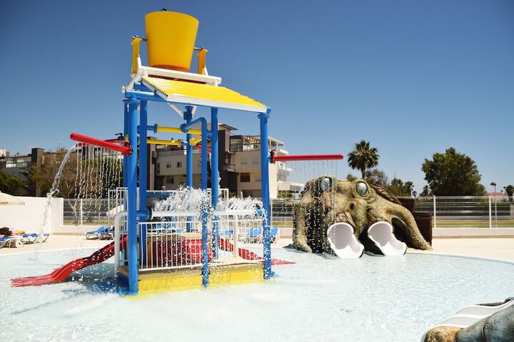 Pool 45 of 106