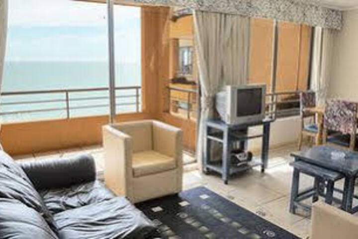 Room 3 of 6