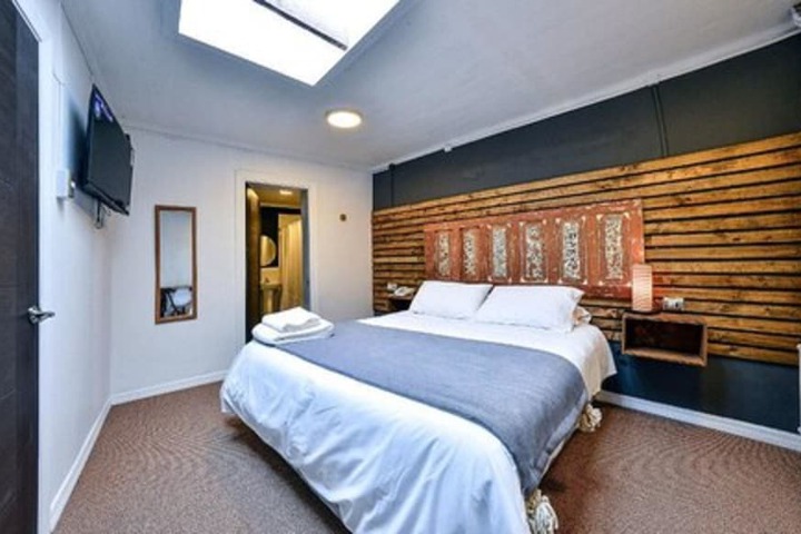 Room 9 of 57