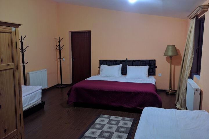 Room 18 of 29