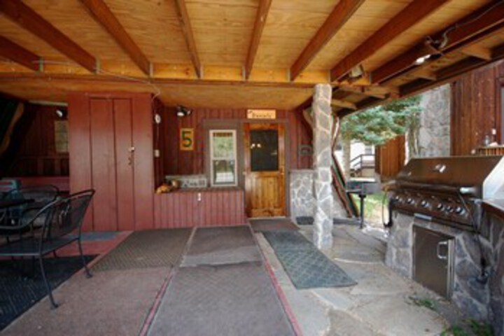 Property Grounds 7 of 23