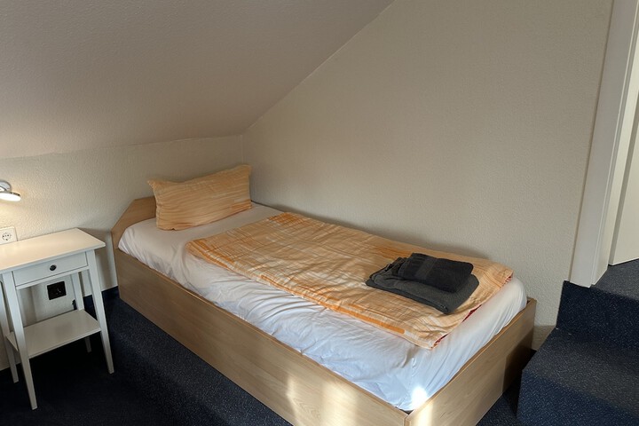 Room 63 of 109