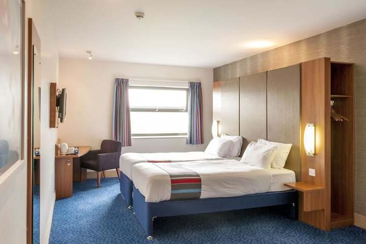 Room 5 of 29