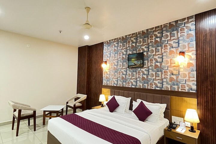 Room 9 of 17