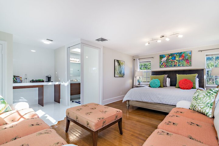 Room 16 of 47