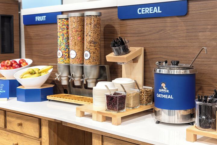 Breakfast/Coffee Service 33 of 42