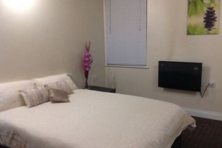 Room 14 of 17