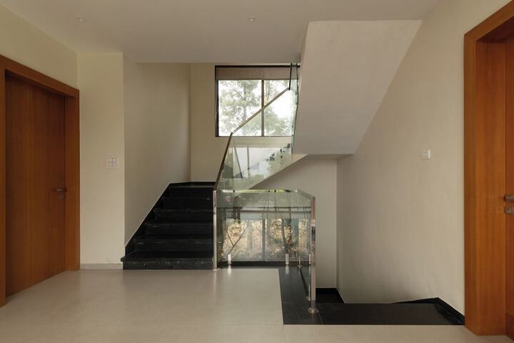Room 7 of 29