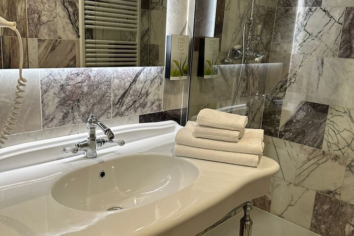 Bath Photo