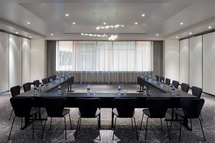 Meeting facility