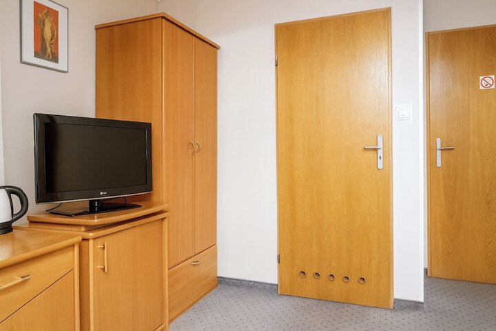 Room 29 of 81