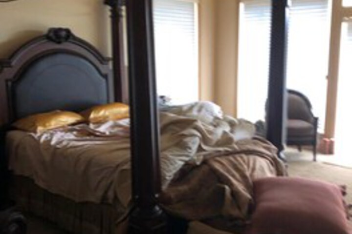 Room 42 of 44