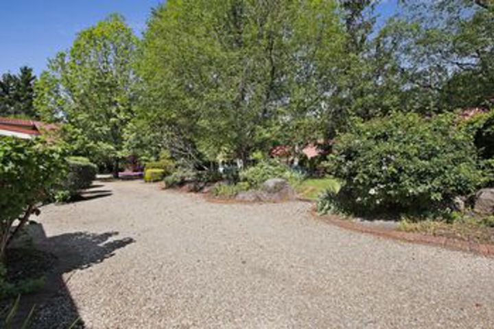 Property Grounds 9 of 11