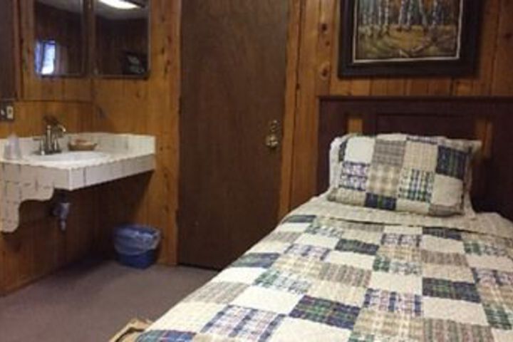 Room 108 of 182