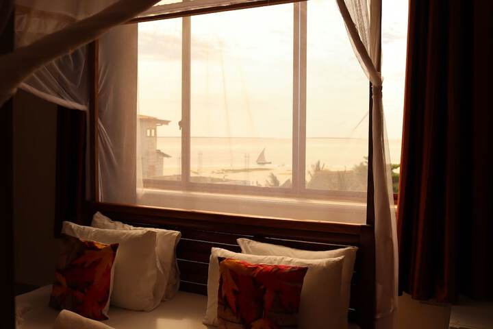 Room 50 of 135