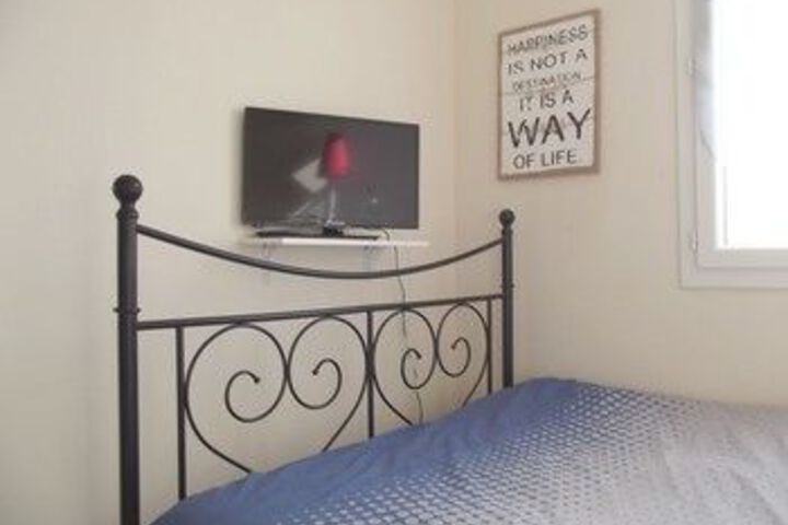 Room 10 of 44