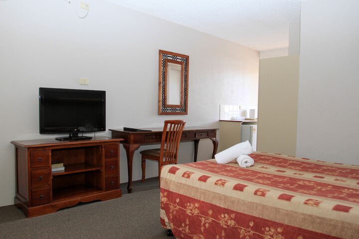 Room 3 of 45