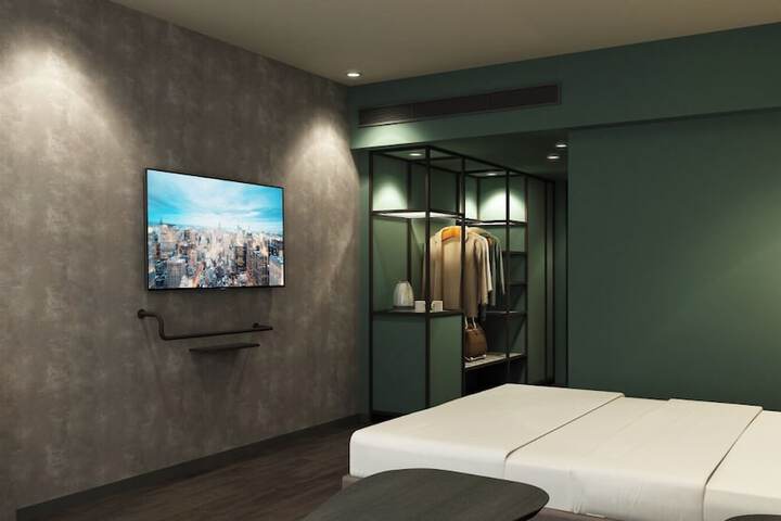 Room 15 of 45
