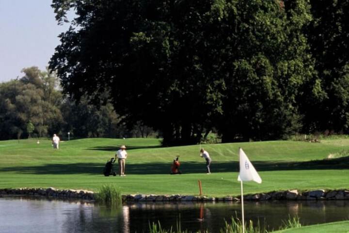 Golf 23 of 46