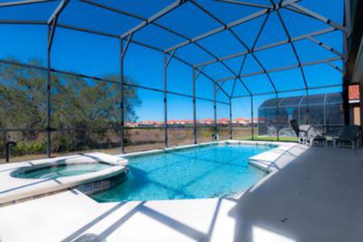 Pool 71 of 83