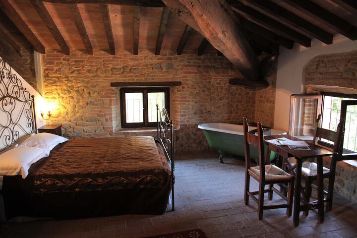 Room 6 of 46