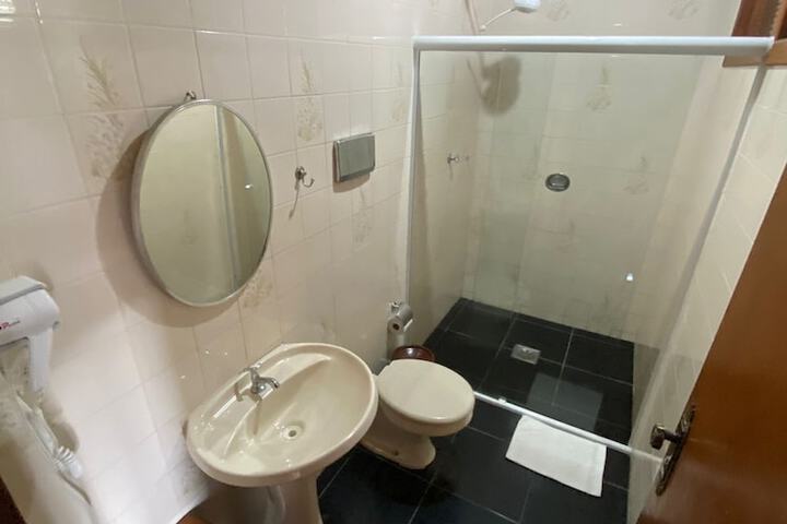Room 30 of 44