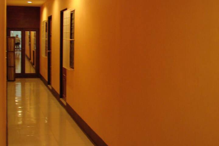 Ballroom/Hall 27 of 37