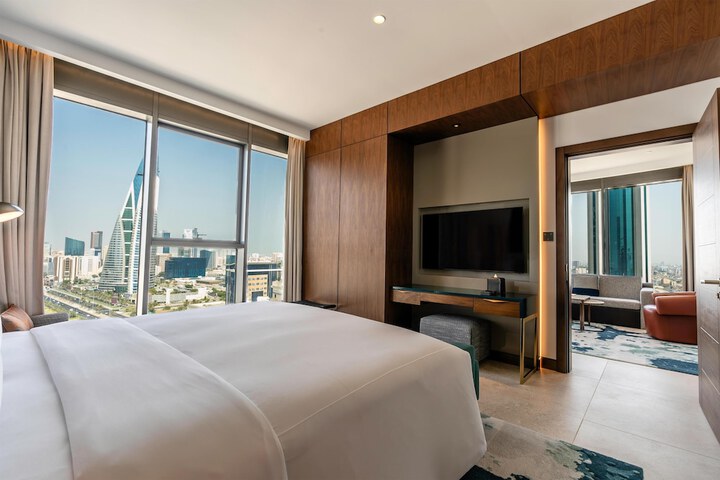 Room 5 of 188