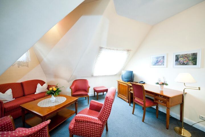 Room 26 of 45
