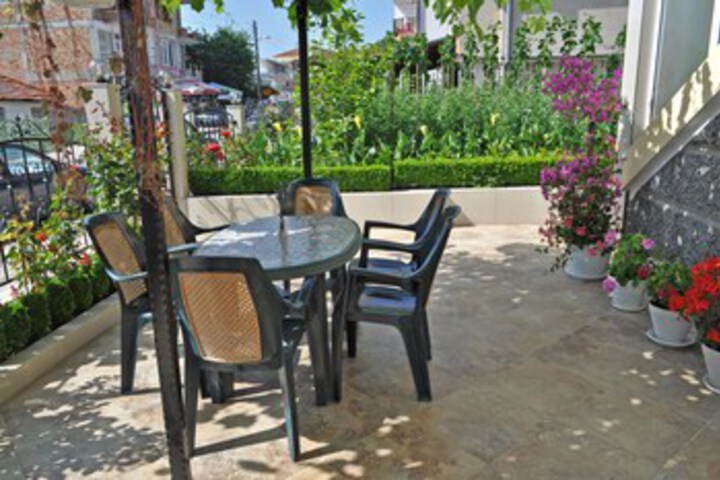 Terrace/Patio 29 of 33
