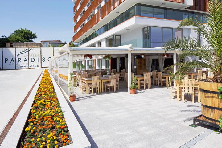 Terrace/Patio 36 of 76