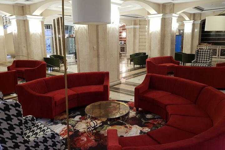 Hotel Interior 6 of 38