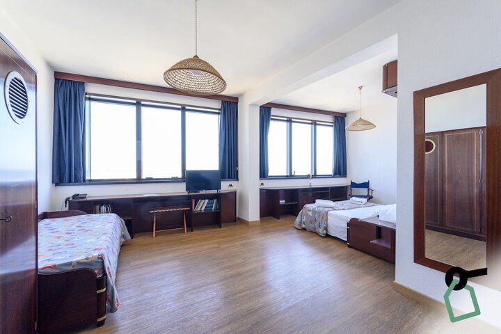 Room 14 of 47