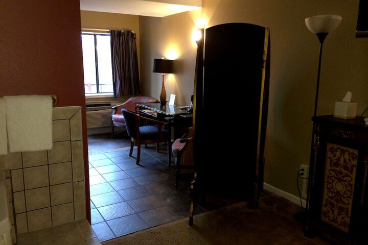 Room 59 of 219