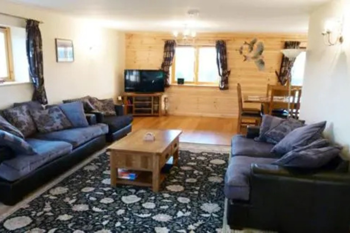 Room 2 of 19
