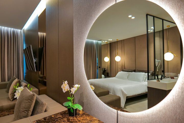 Room 60 of 201