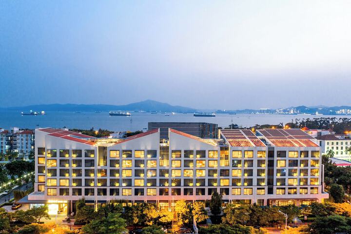 Exterior of Joyze Hotel Xiamen Curio Collection by Hilton